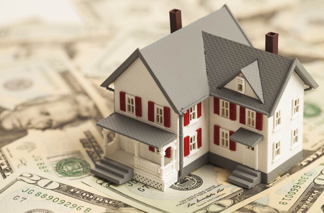 Navigating Mortgage Choices: Fixed vs ARM, Loan Programs, and Affordability Strategies