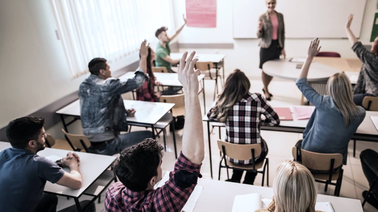 Your Complete Guide to Teaching Certificate Courses: Paid, Free, Online, and International Options