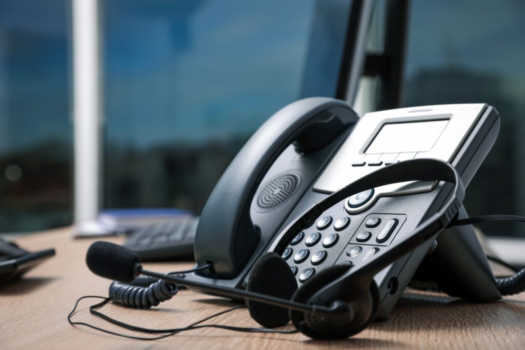 A Complete Guide to Business Phone Systems: VoIP, Cloud, and PBX Solutions