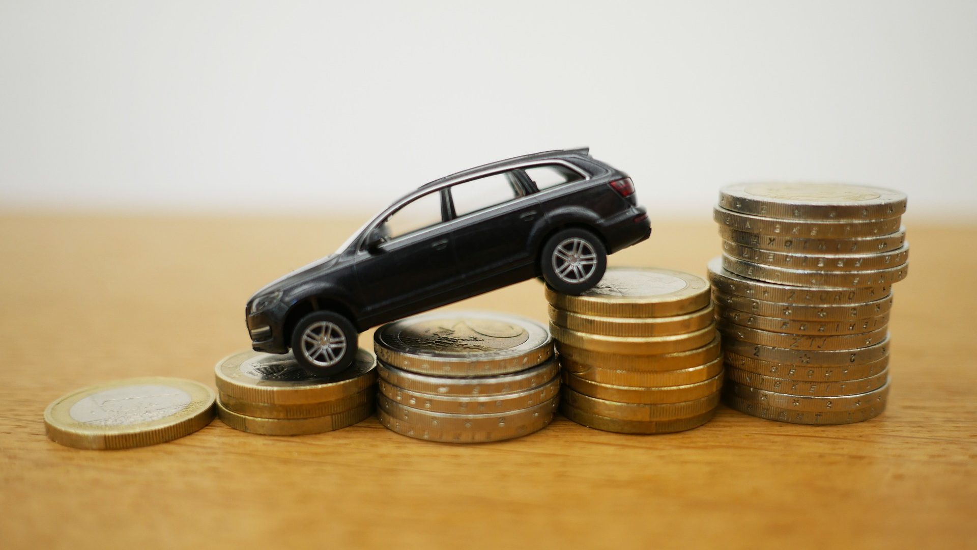 Autofinanzierung ohne Schufa & mit schlechter Bonität: Optionen, Risiken & Lösungen