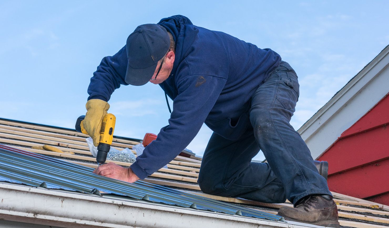 Conservatory Roof Replacement Costs & Benefits 2025: Polycarbonate, Glass & Tiled Options