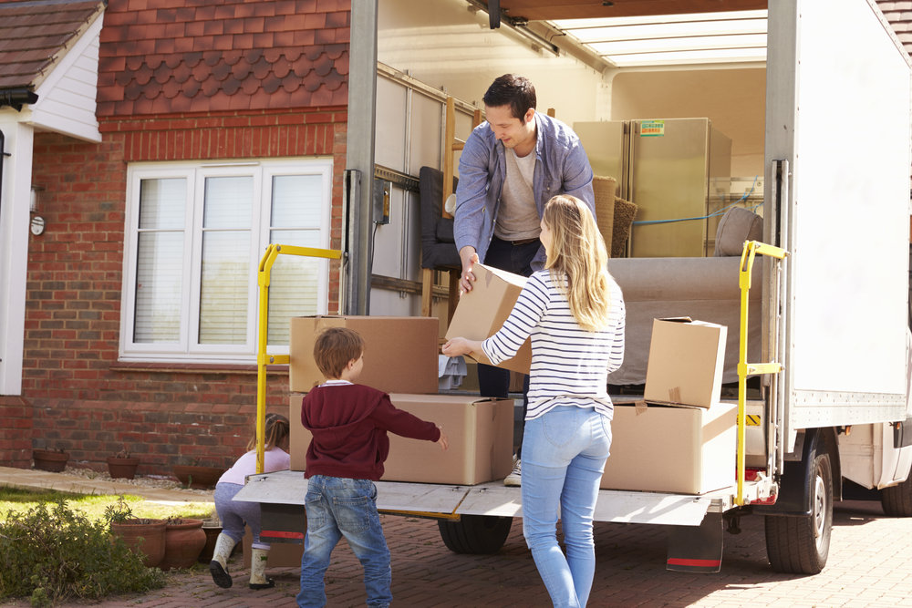 Essential Guide to Out-of-State Moving: Costs, Storage, and Choosing a Trustworthy Company