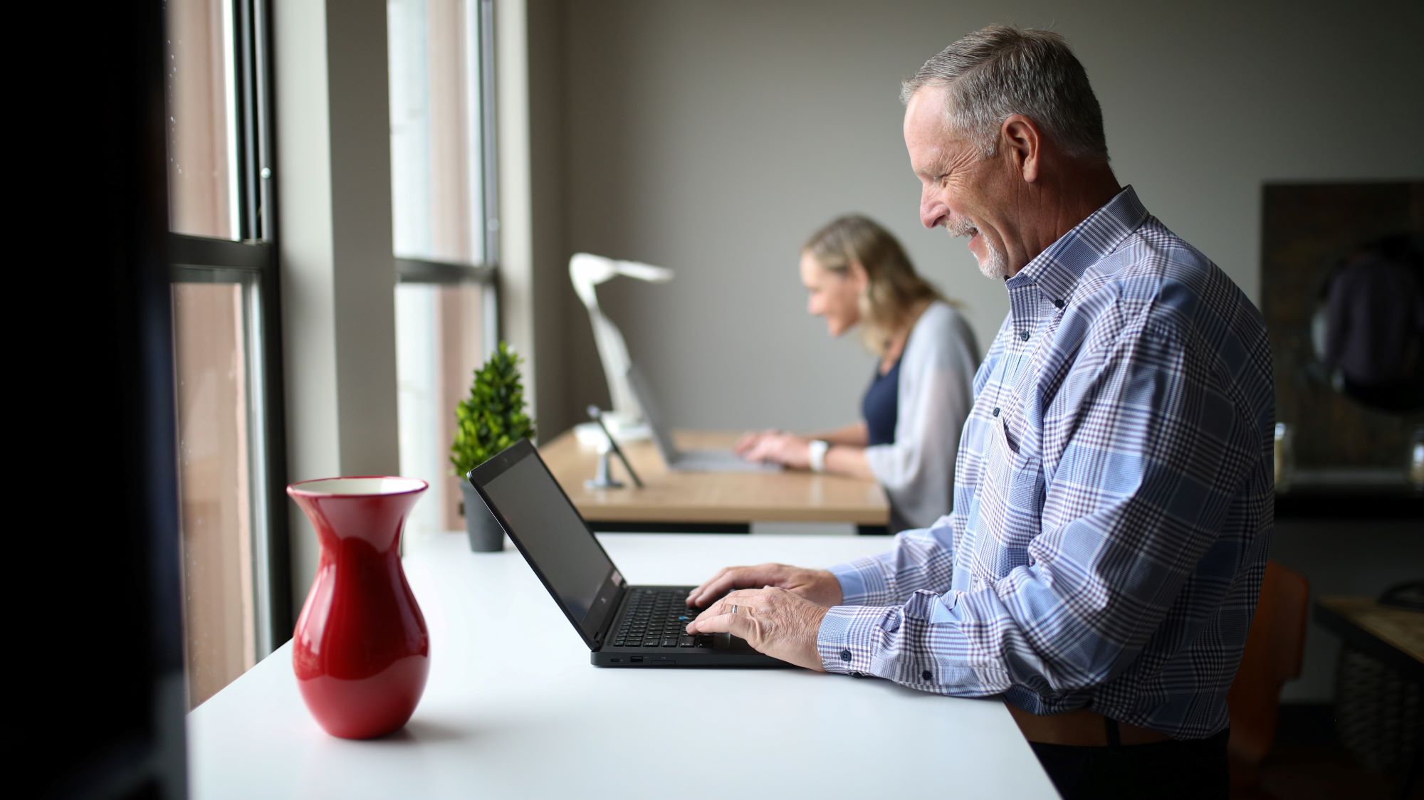 Senior Internet Plans: A Complete Guide to Affordable, Reliable Connectivity
