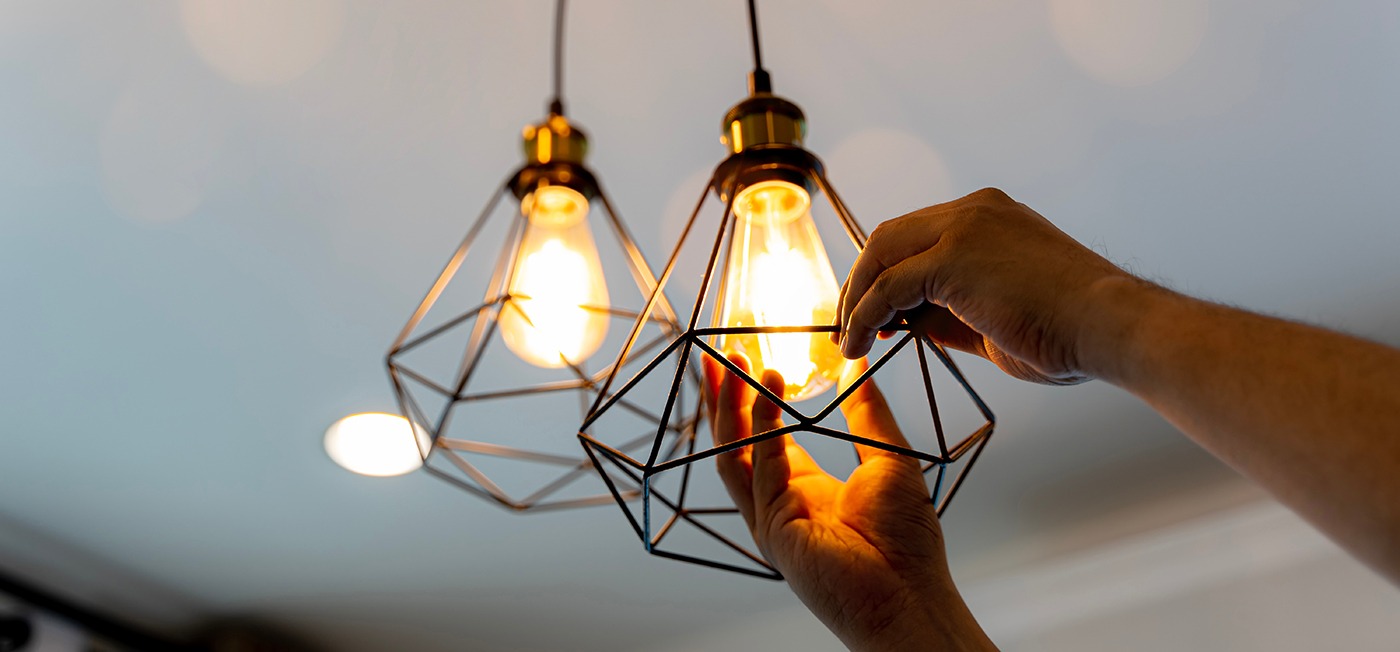 Match Your Routine to the Right Electricity Plan: Fixed, Variable, or Prepaid Power in Texas
