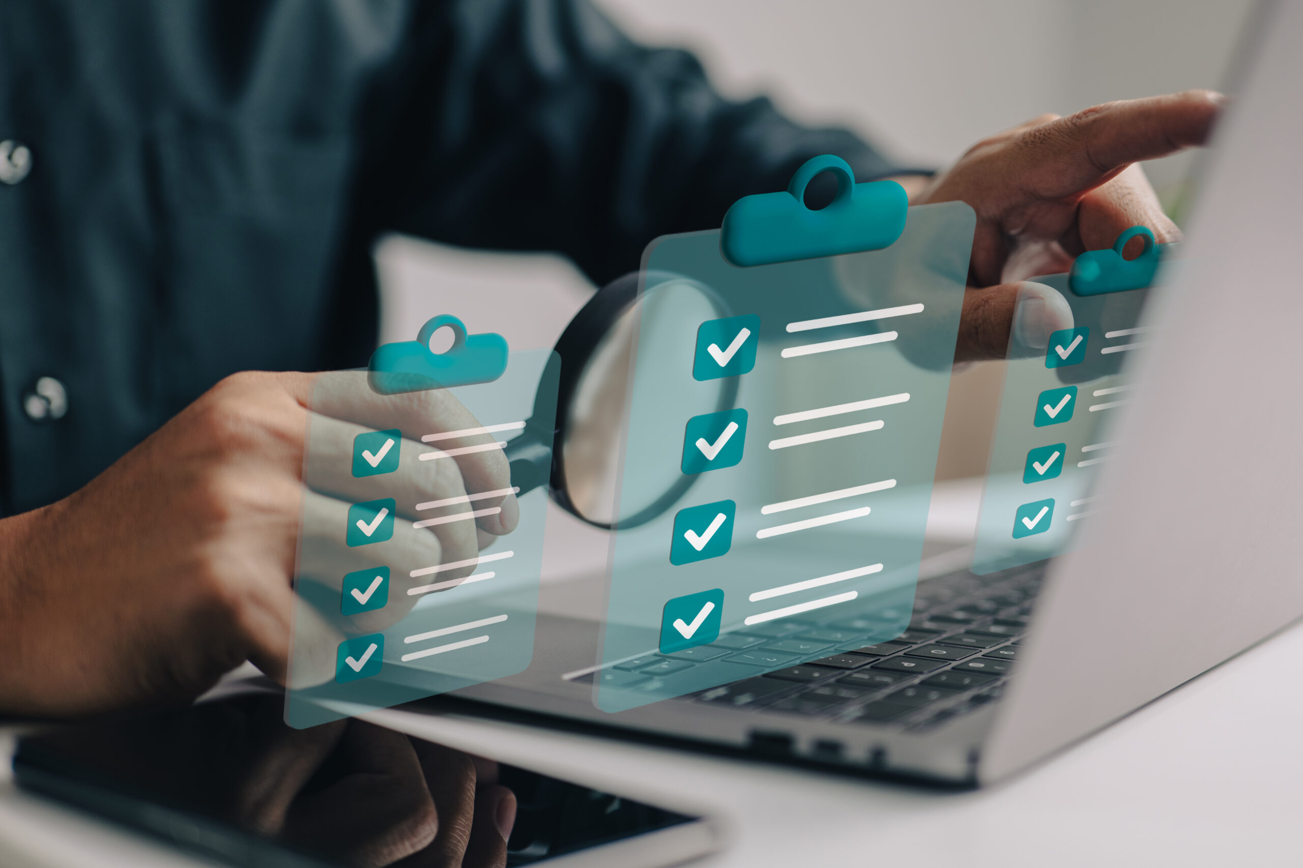 Digital resurshantering: Effektivisera med DAMS, HR-system, QR-koder och investeringsverktyg