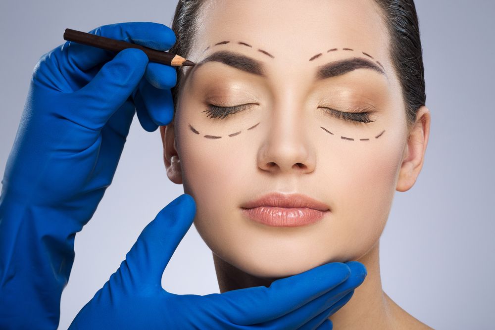 Blefaroplastia láser: rejuvenecimiento ocular preciso y recuperación rápida
