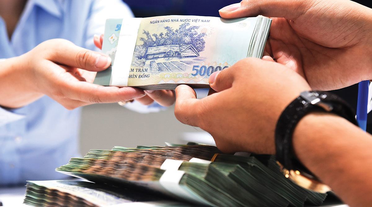 Vay Tiền Khi Tín Dụng Xấu? Lựa Chọn, Rủi Ro & Giải Pháp Quản Lý Tài Chính