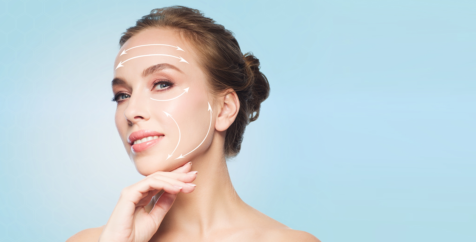 تقنيات رفع الوجه: دليل شامل للخيارات الجراحية وغير الجراحية ونتائجها