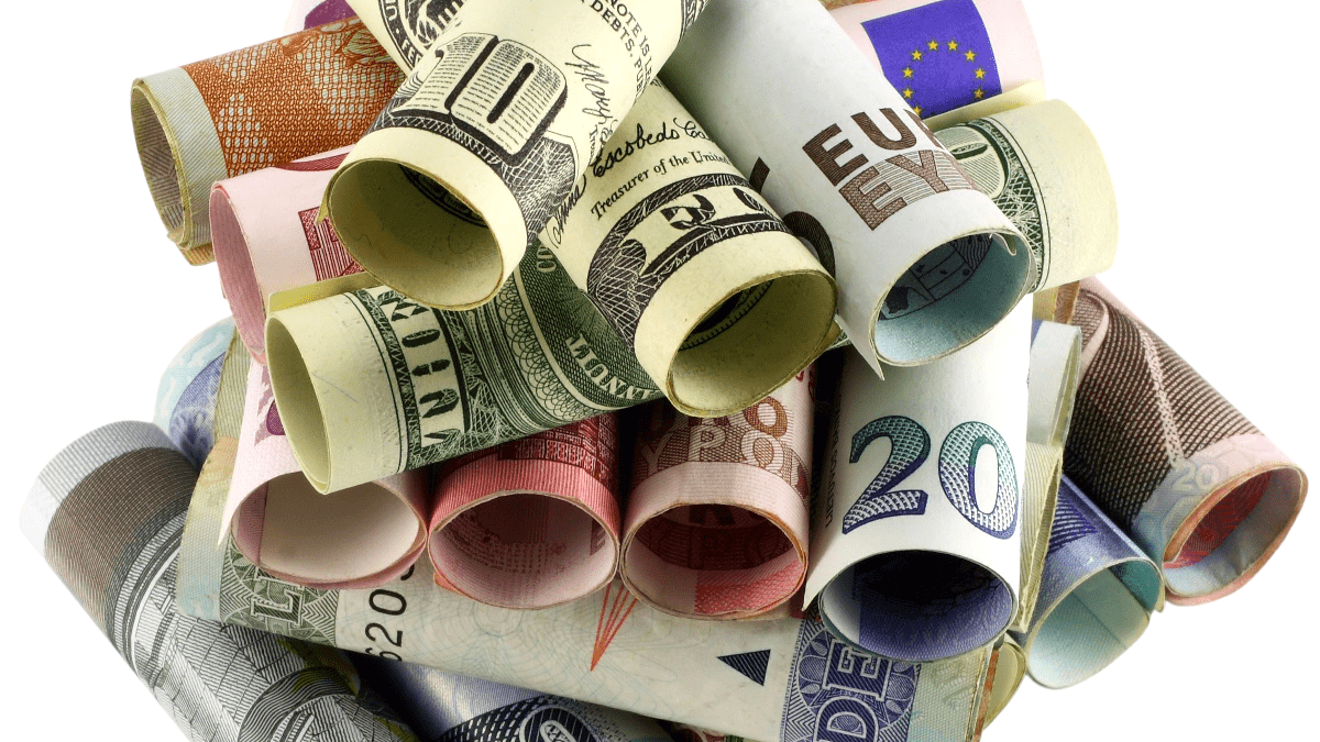 Global Capital Flows and Sovereign Debt: Navigating Risks and Opportunities in International Finance