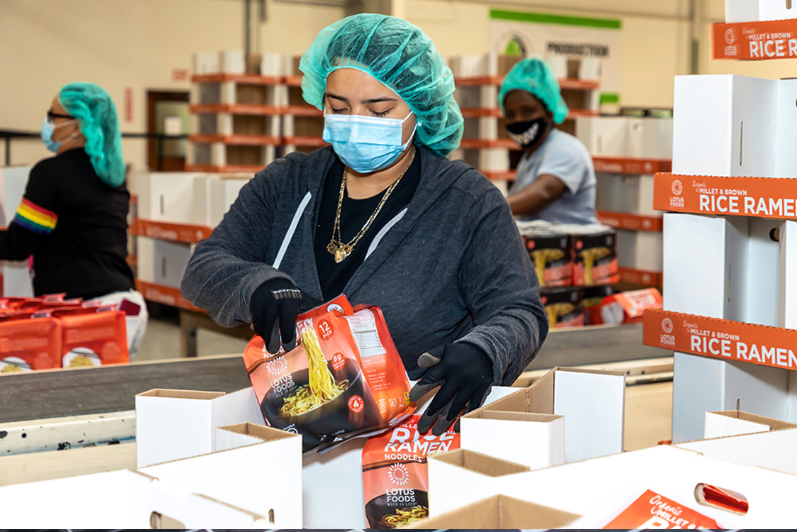 Warehouse Software and Automation for Cold Chain Food Packing in Greece