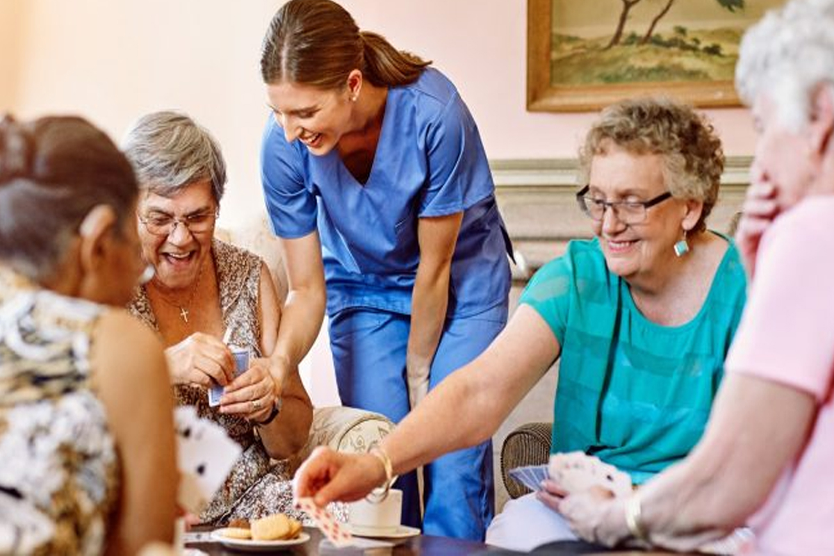 Senior Daycare Design and Care: Enhancing Well-Being Through Environment, Equipment, and Personalized Activities