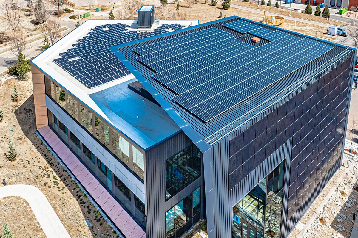 Commercial Solar Guide: Early Partner Integration, PPAs, and Self-Consumption Strategies