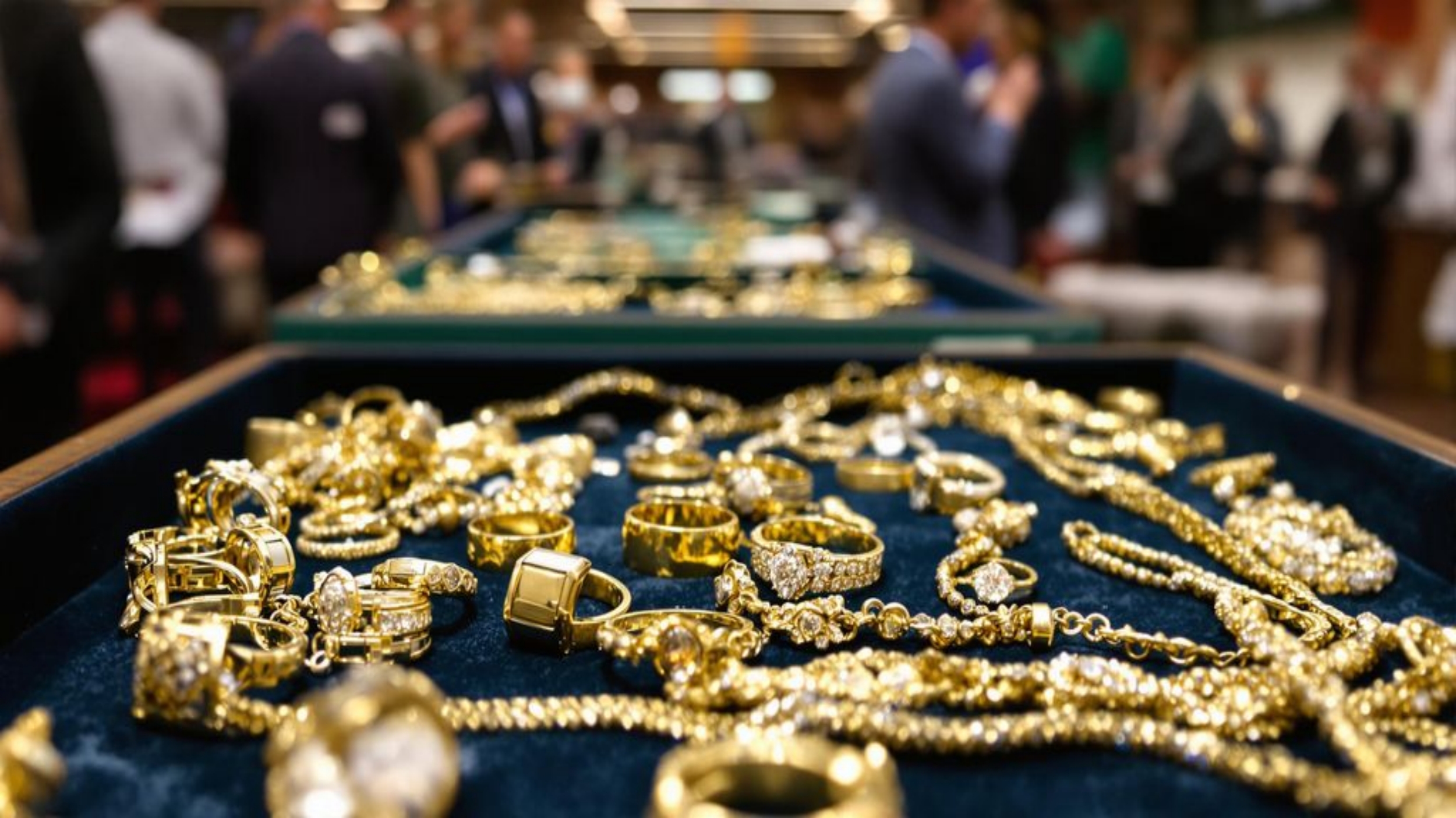 Guía Completa para Comprar Joyas en Subastas Online: Autenticación, Valor y Estrategia