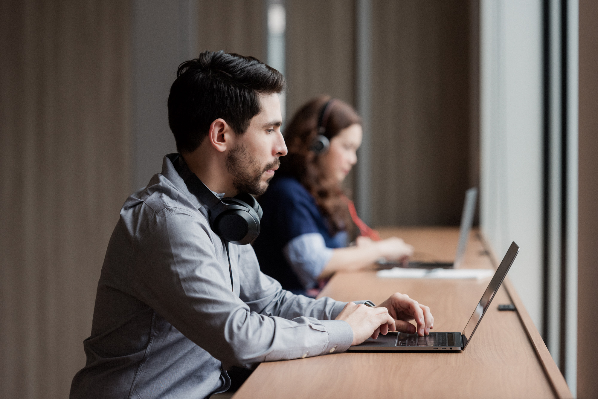 MBA en ligne reconnu RNCP, accrédité AACSB/AMBA/EQUIS : le guide complet pour choisir et financer sa formation à distance