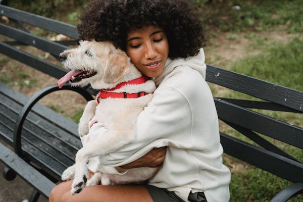 How Pets Improve Mental Health: Science, Ethics, and Real-Life Stories