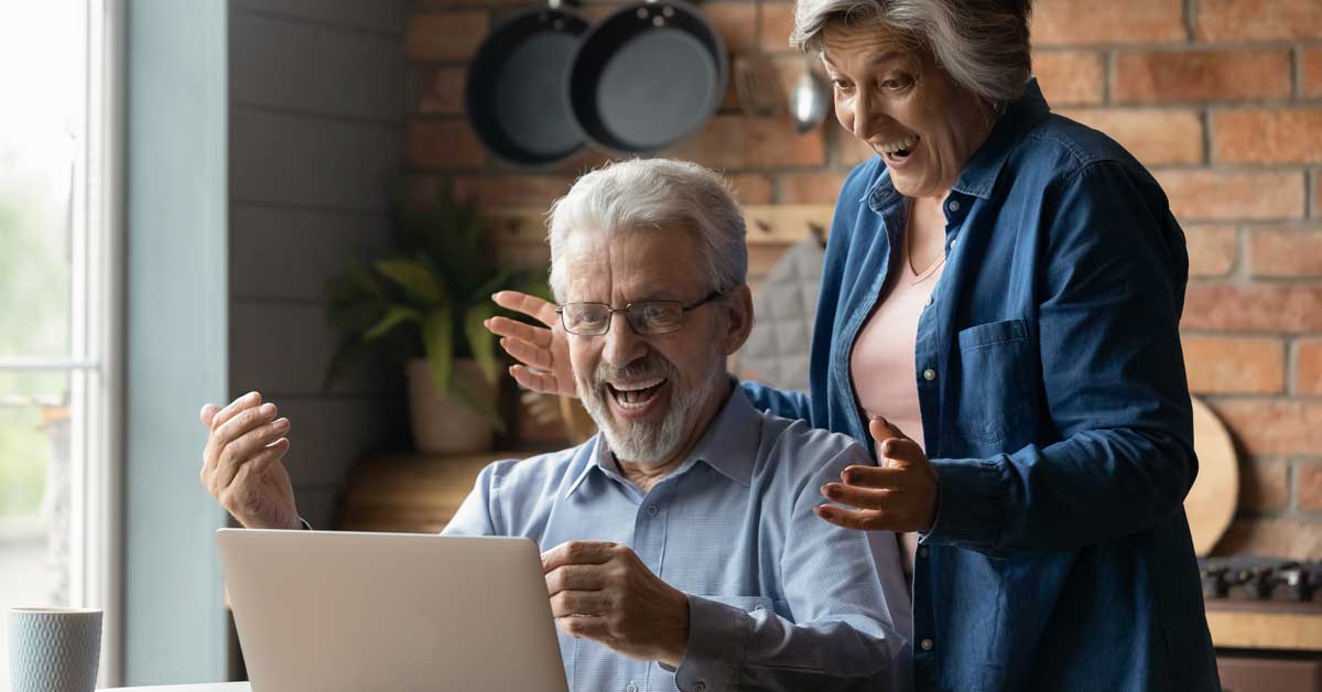 Best Affordable Internet Plans for Seniors 2025 – Cheap Options & Senior Discounts