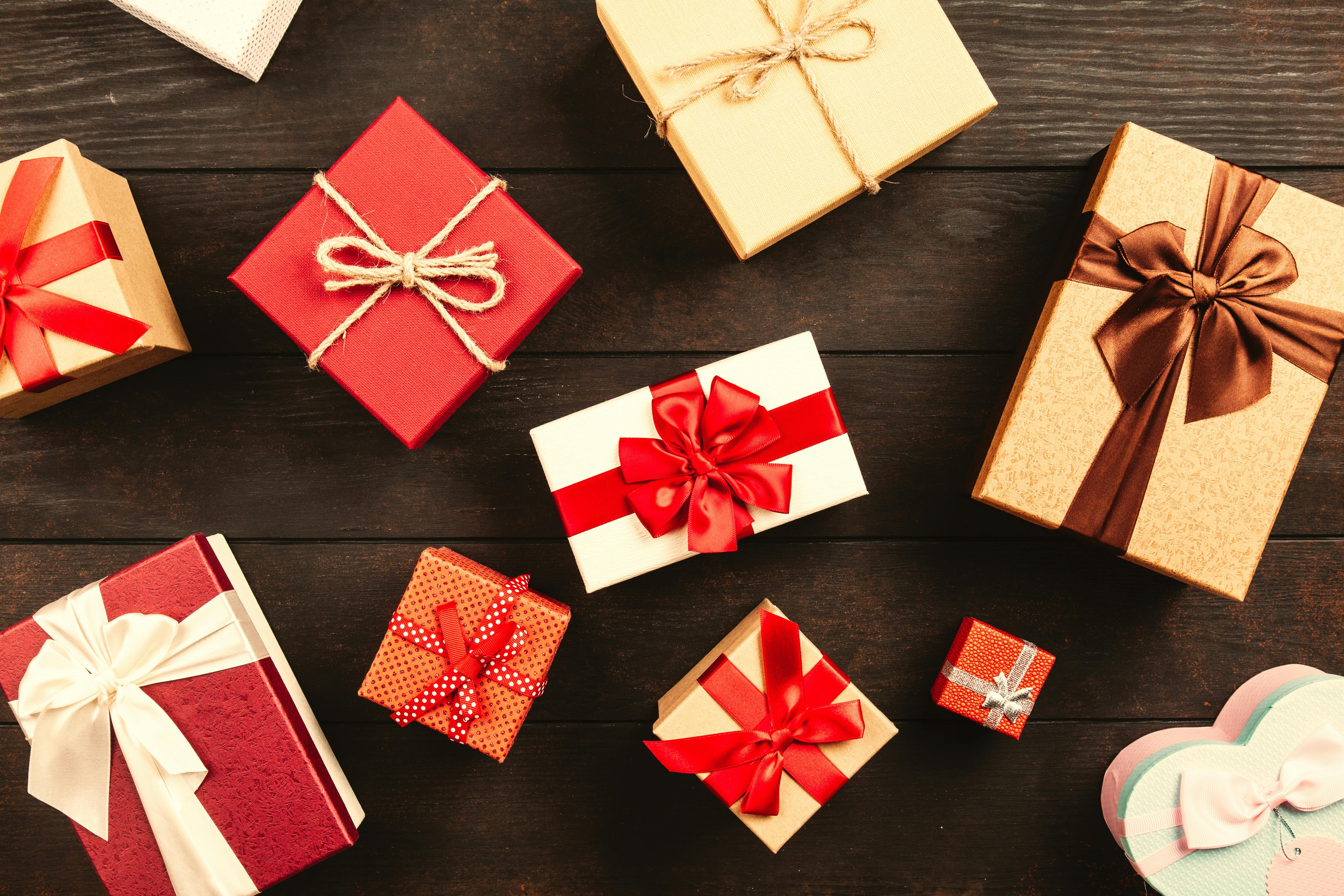 The Ultimate Gift Guide for Girlfriends: Thoughtful Ideas She'll Love