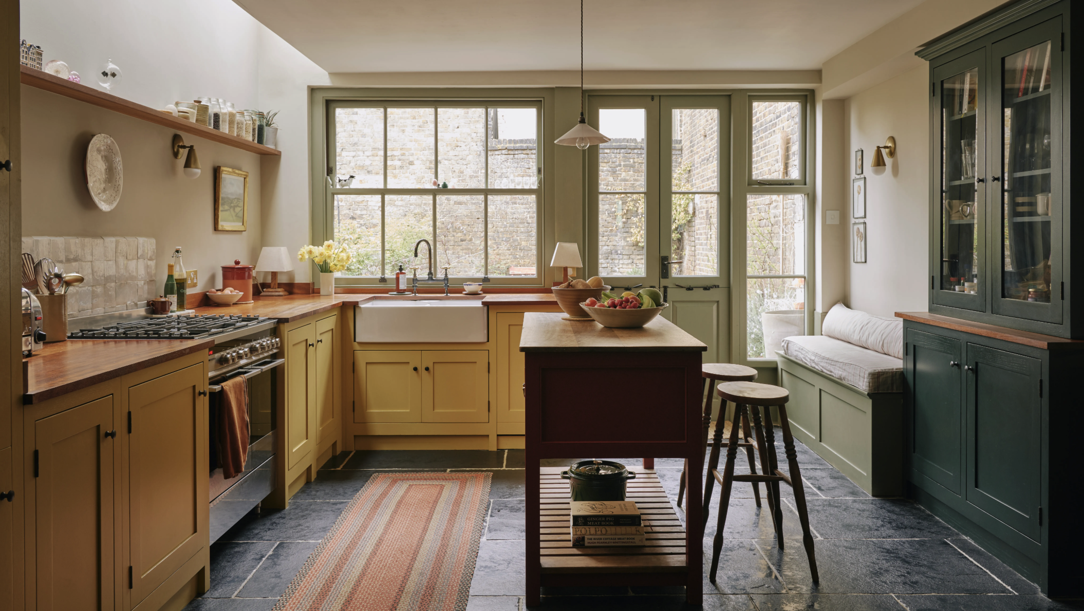 UK Kitchen Remodeling Guide: Trends, Costs, Layouts & Expert Tips