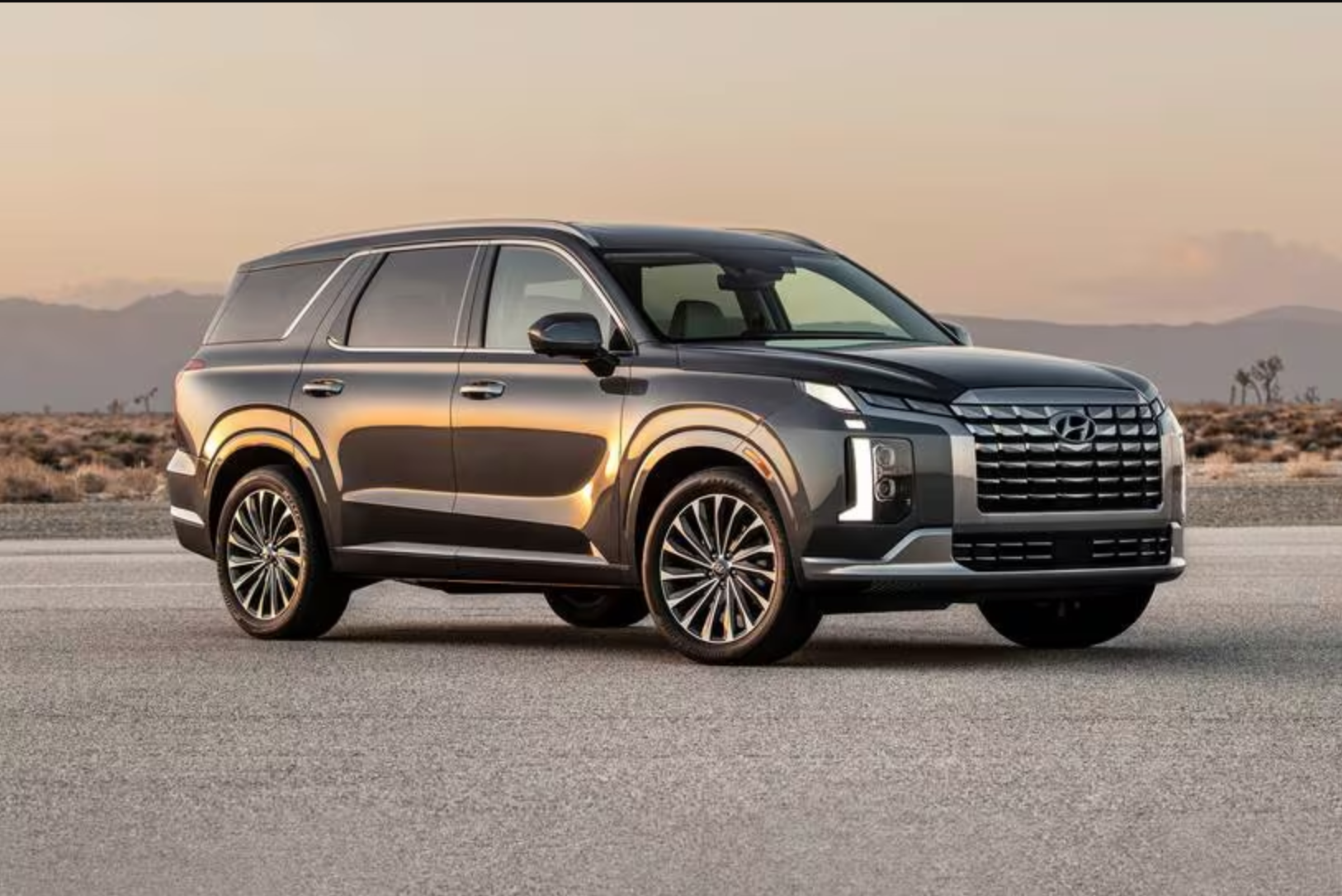 2025 Hyundai Palisade Review: Design, Interior, Performance, and Price