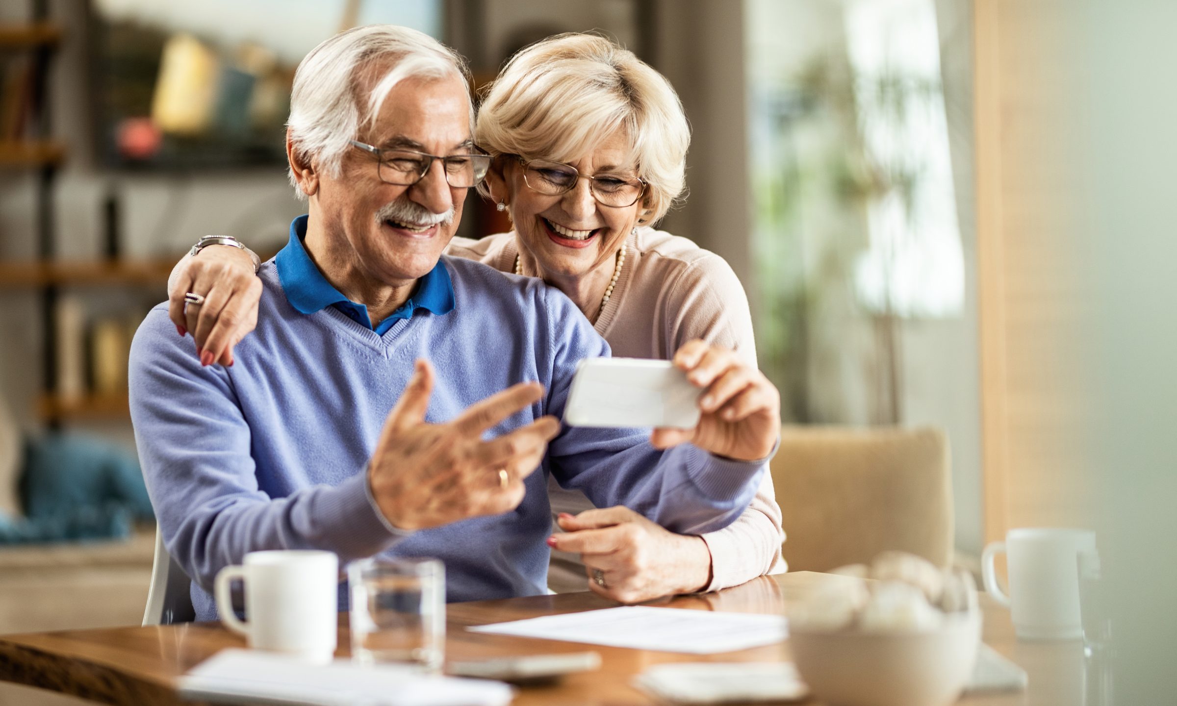 Senior Cell Phone Plans: Find Affordable & Reliable Options for 2025