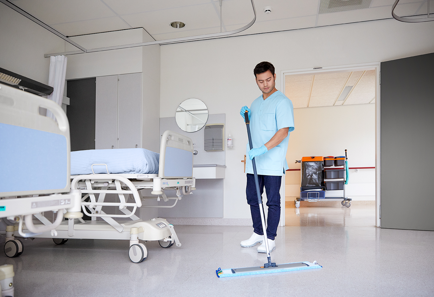 Hospital Cleaner Jobs: Essential Healthcare Careers with Competitive Benefits