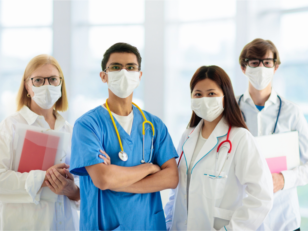 Nursing Degrees Guide: Types, Entry Requirements & Career Pathways